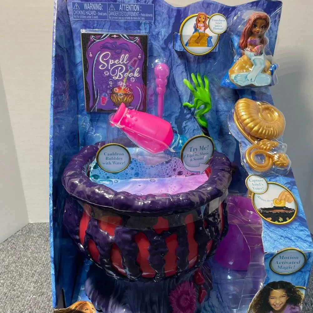 Disney The Little Mermaid Live Action Ursula’s Mystical Cauldron Playset NEW